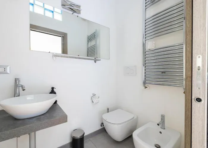 Modern - Private Bathroom - 3* Roma